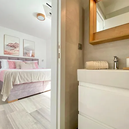 Cozy Premium Krk Apartment